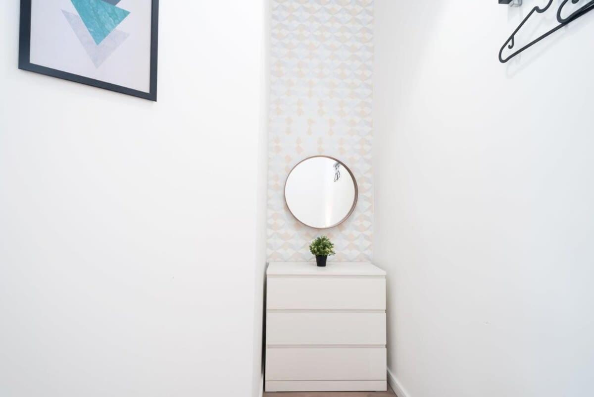 Large Apartment At Perfect Central Location Будапеща Екстериор снимка